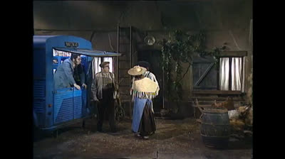 Les Nuls, l'émission S01-E24 Thierry Frémont - Chihuahua [VF⁄ST] (30 Mars 1991) .