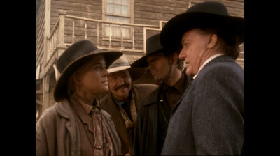 2x011 - Lady Killers (May 31, 2000)