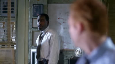 NYPD Blue - saison 01 - épisode 08