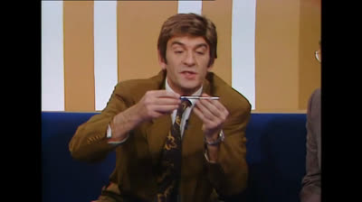 Les Nuls, l'émission S02-E44 Robin Renucci - Roachford [VF⁄ST] (21 Décembre 1991) .